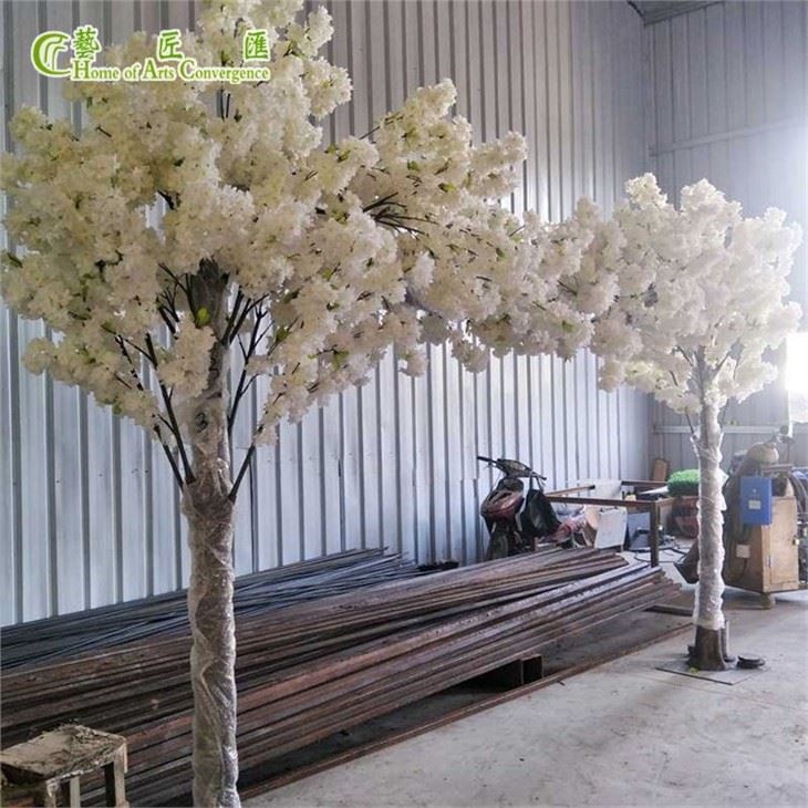 Indoor Silk Artificial Sakura Cherry Blossom Tree